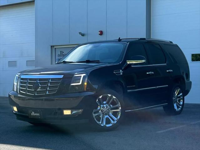 used 2011 Cadillac Escalade car, priced at $13,497