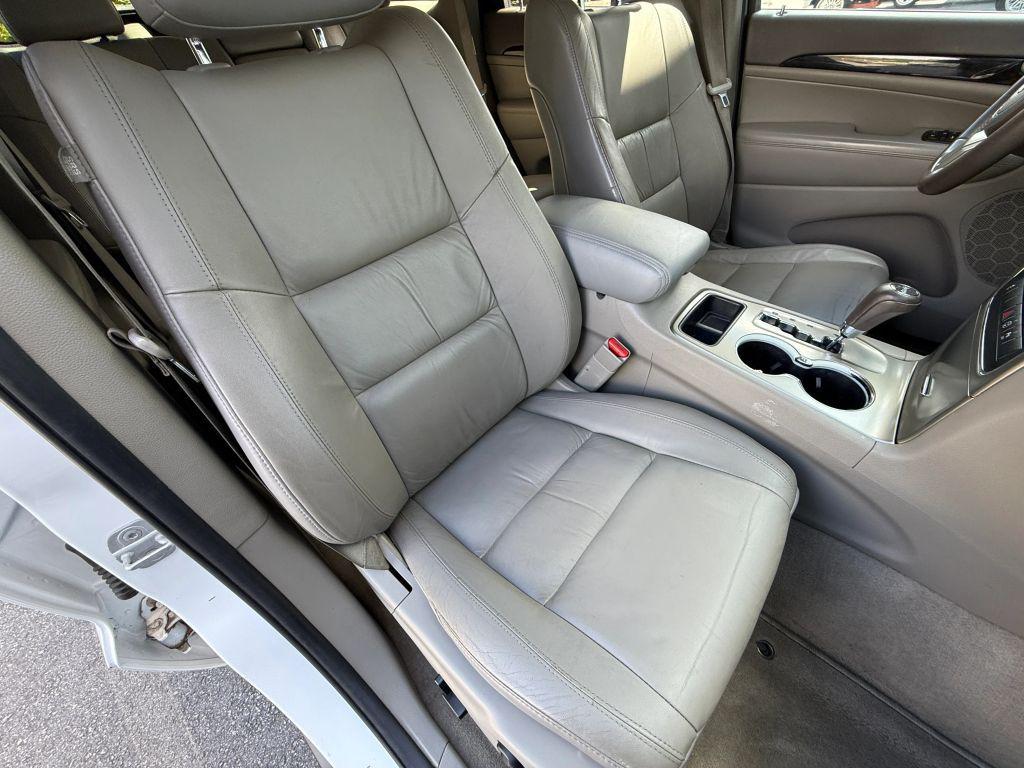 used 2013 Jeep Grand Cherokee car, priced at $6,997