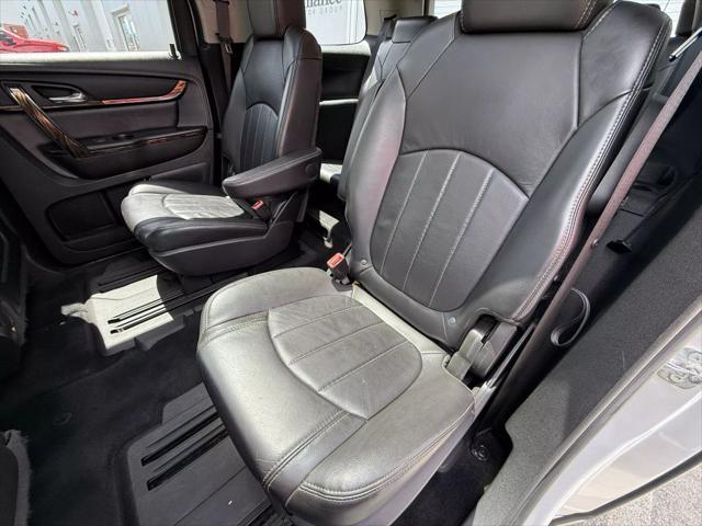 used 2015 GMC Acadia car, priced at $13,497