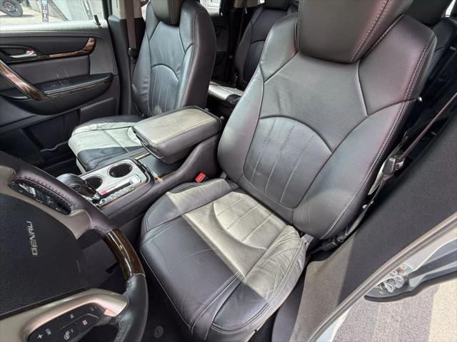 used 2015 GMC Acadia car, priced at $13,497