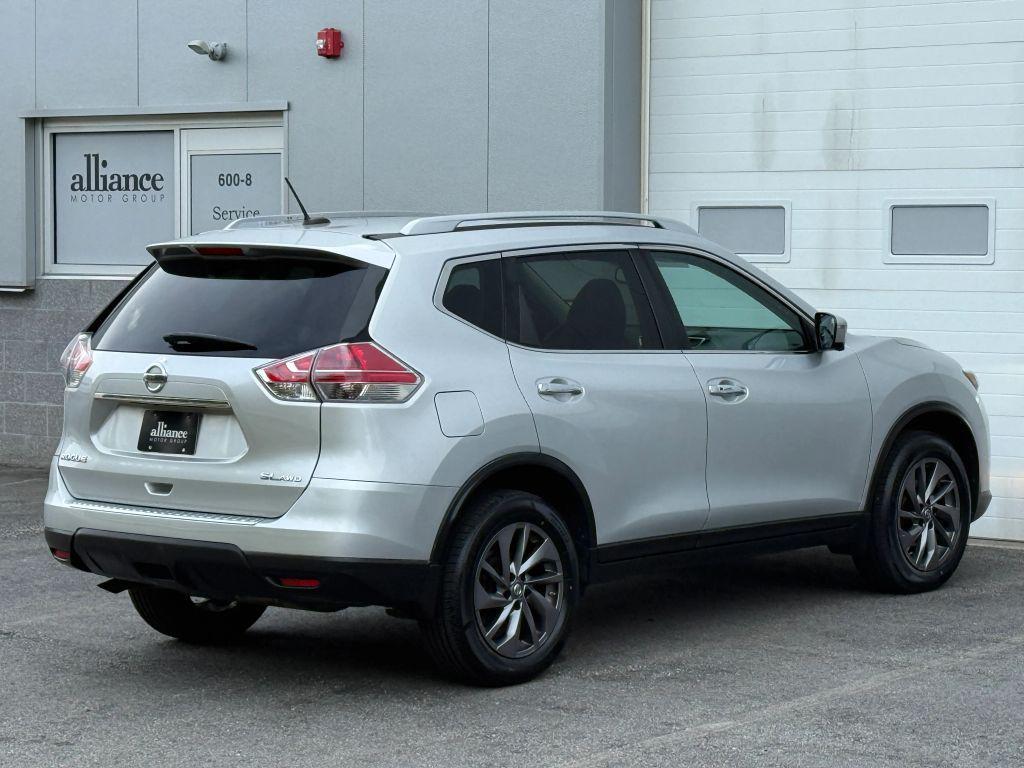 used 2016 Nissan Rogue car, priced at $10,997