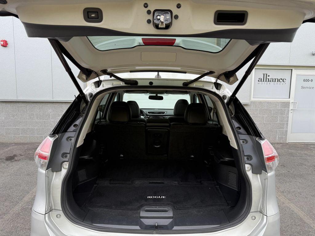 used 2016 Nissan Rogue car, priced at $10,997