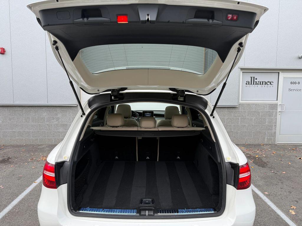 used 2019 Mercedes-Benz GLC 300 car, priced at $16,997