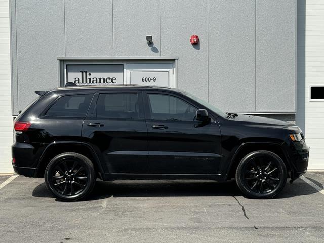 used 2019 Jeep Grand Cherokee car, priced at $16,997