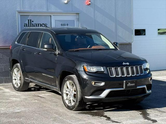 used 2016 Jeep Grand Cherokee car, priced at $19,497