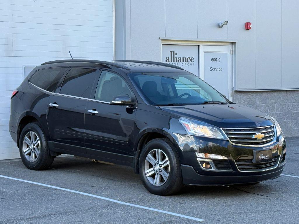 used 2015 Chevrolet Traverse car, priced at $10,997