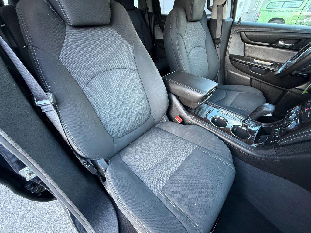 used 2015 Chevrolet Traverse car, priced at $10,997
