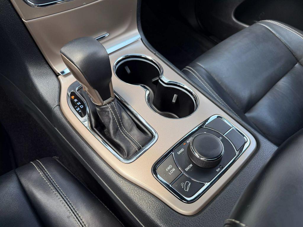 used 2016 Jeep Grand Cherokee car, priced at $16,497