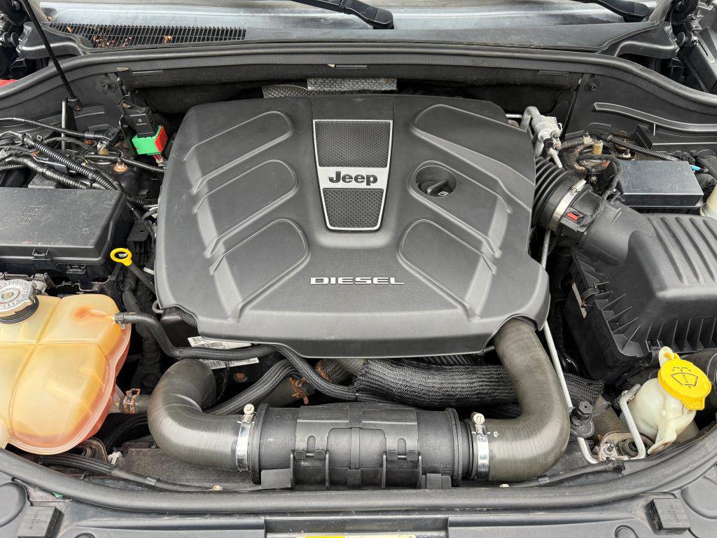 used 2014 Jeep Grand Cherokee car, priced at $13,497