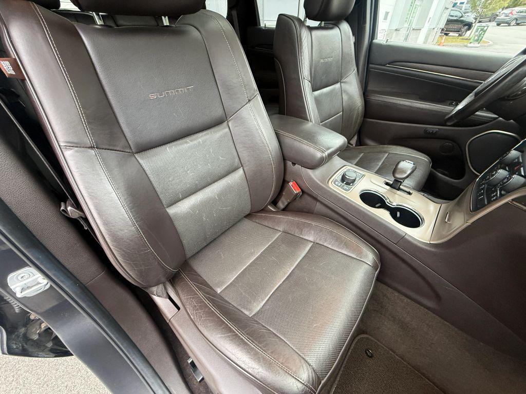 used 2014 Jeep Grand Cherokee car, priced at $13,497