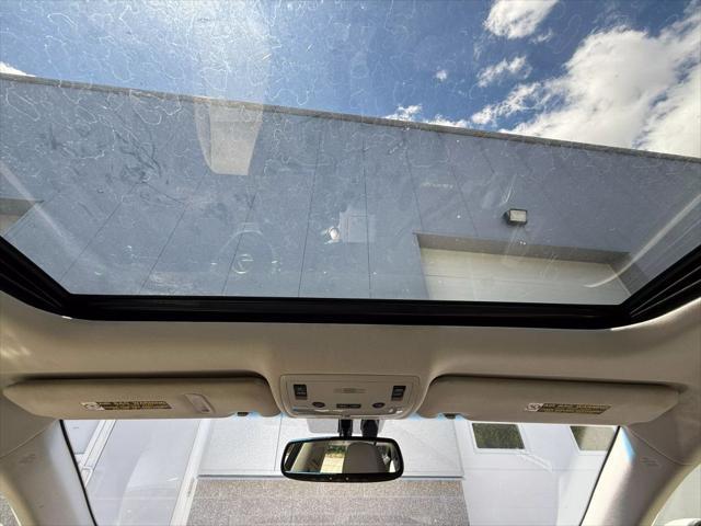 used 2015 Lexus ES 350 car, priced at $16,497