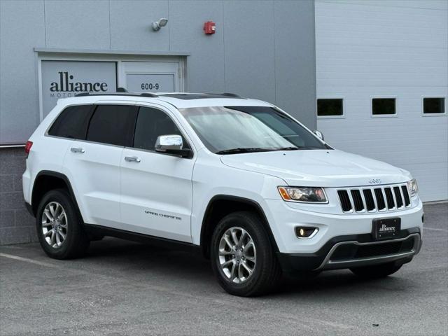 used 2015 Jeep Grand Cherokee car, priced at $13,997