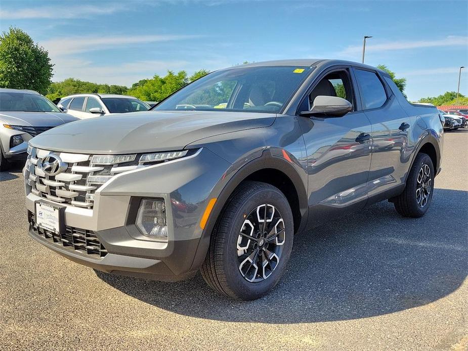 new 2024 Hyundai Santa Cruz car, priced at $33,185