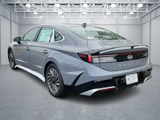 new 2024 Hyundai Sonata Hybrid car, priced at $32,530