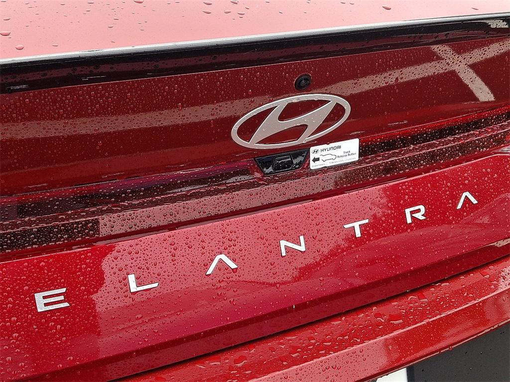 new 2025 Hyundai Elantra car, priced at $25,660