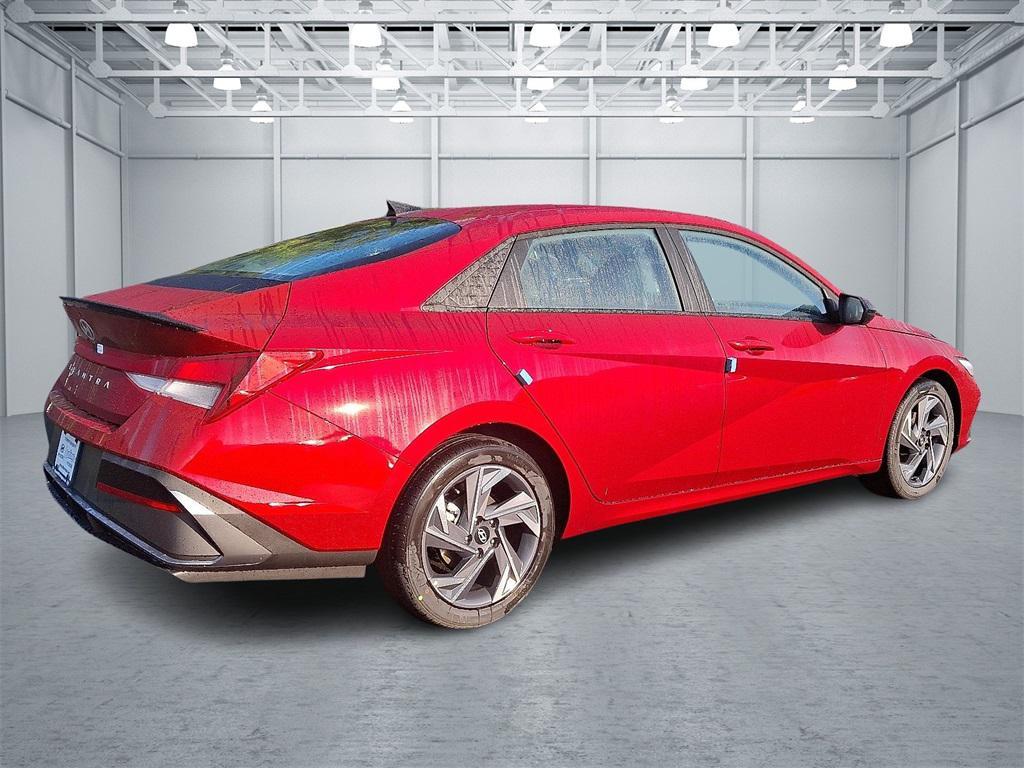 new 2025 Hyundai Elantra car, priced at $25,660