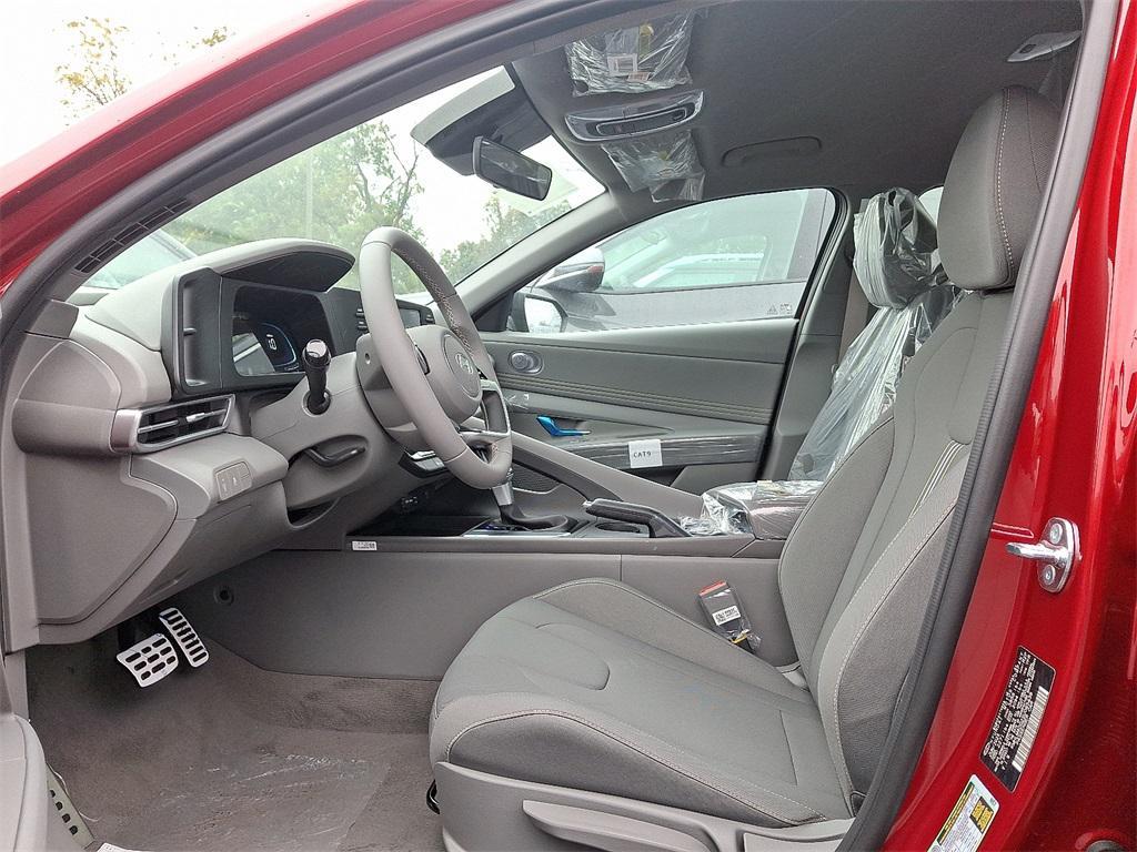 new 2025 Hyundai Elantra car, priced at $25,660