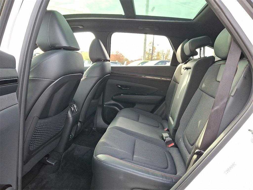 used 2024 Hyundai TUCSON Hybrid car, priced at $28,000