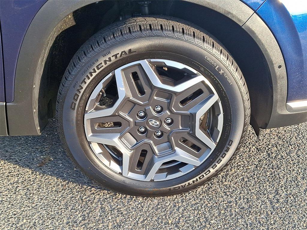 used 2022 Hyundai Santa Fe car, priced at $24,000