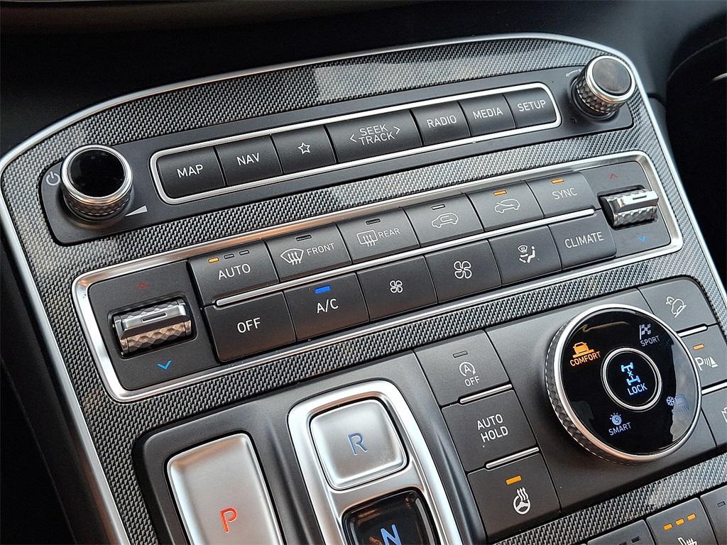 used 2022 Hyundai Santa Fe car, priced at $24,000