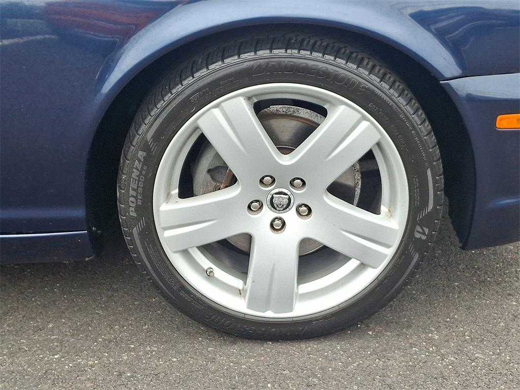 used 2008 Jaguar XJ car, priced at $10,000