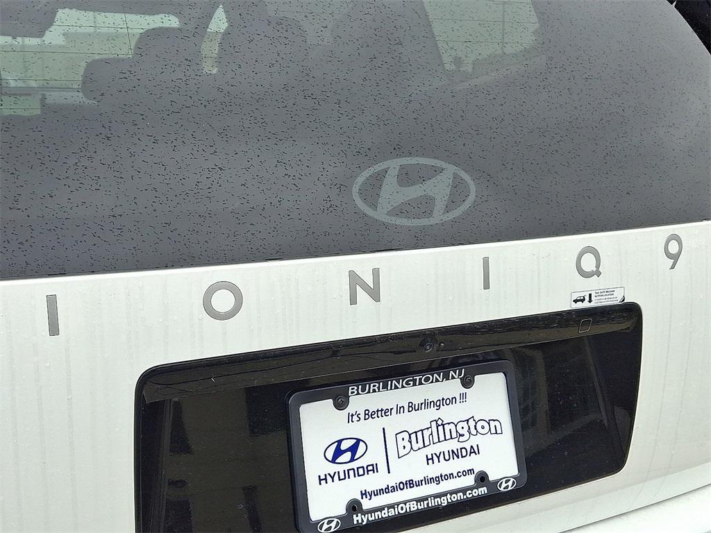 new 2026 Hyundai IONIQ 9 car, priced at $62,050