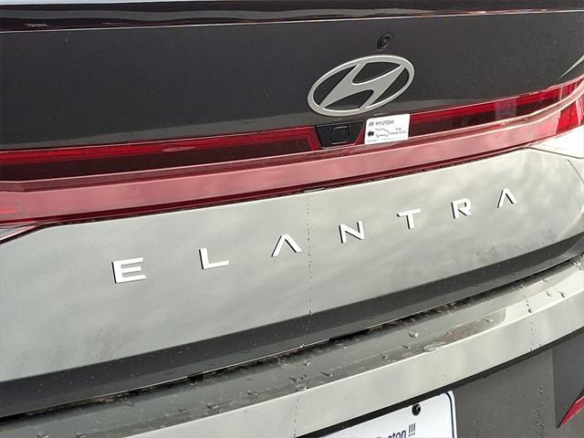 new 2025 Hyundai Elantra car, priced at $24,665