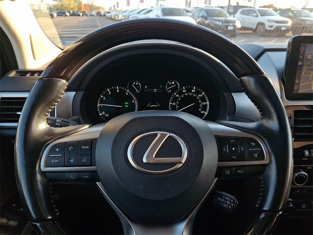 used 2022 Lexus GX 460 car, priced at $44,000