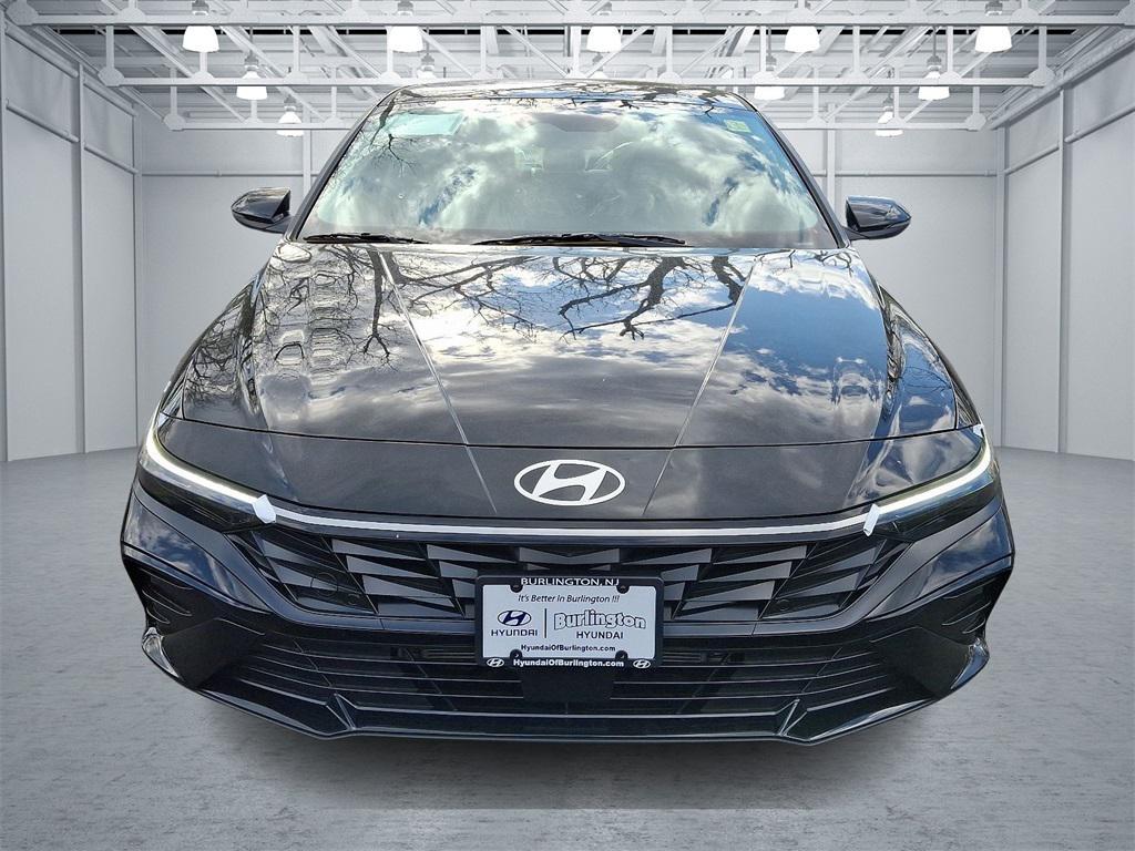 new 2025 Hyundai ELANTRA HEV car, priced at $31,435