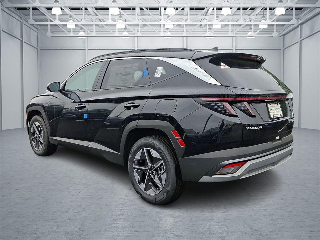 new 2025 Hyundai TUCSON Hybrid car, priced at $38,650