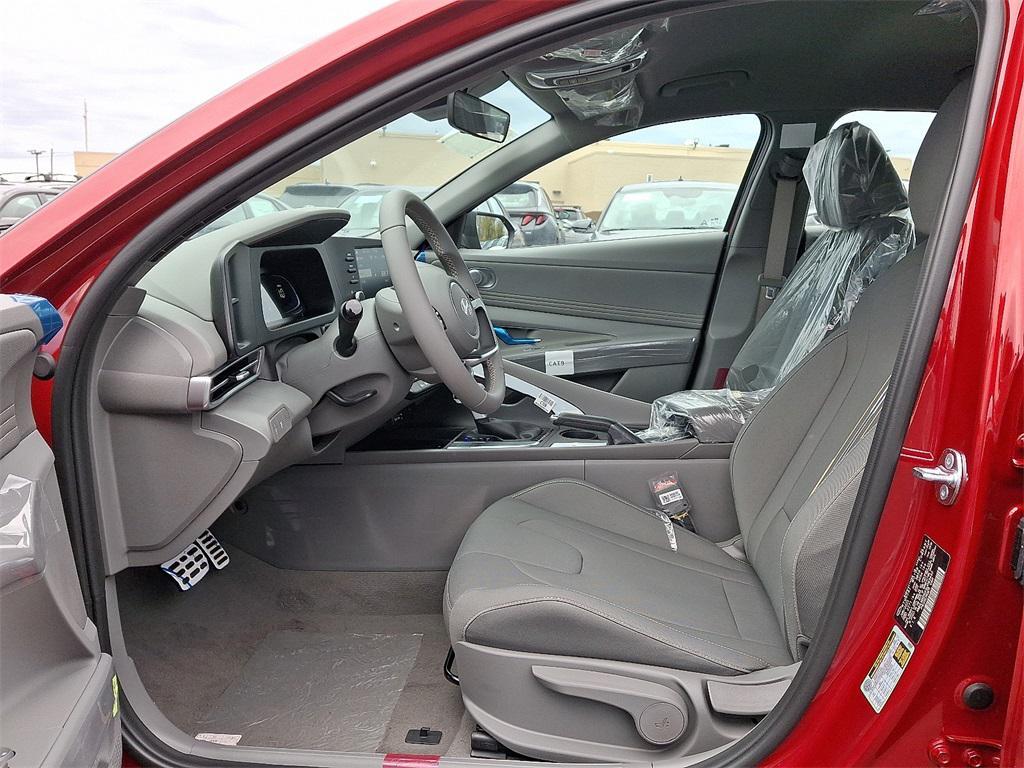 new 2025 Hyundai Elantra car, priced at $25,665