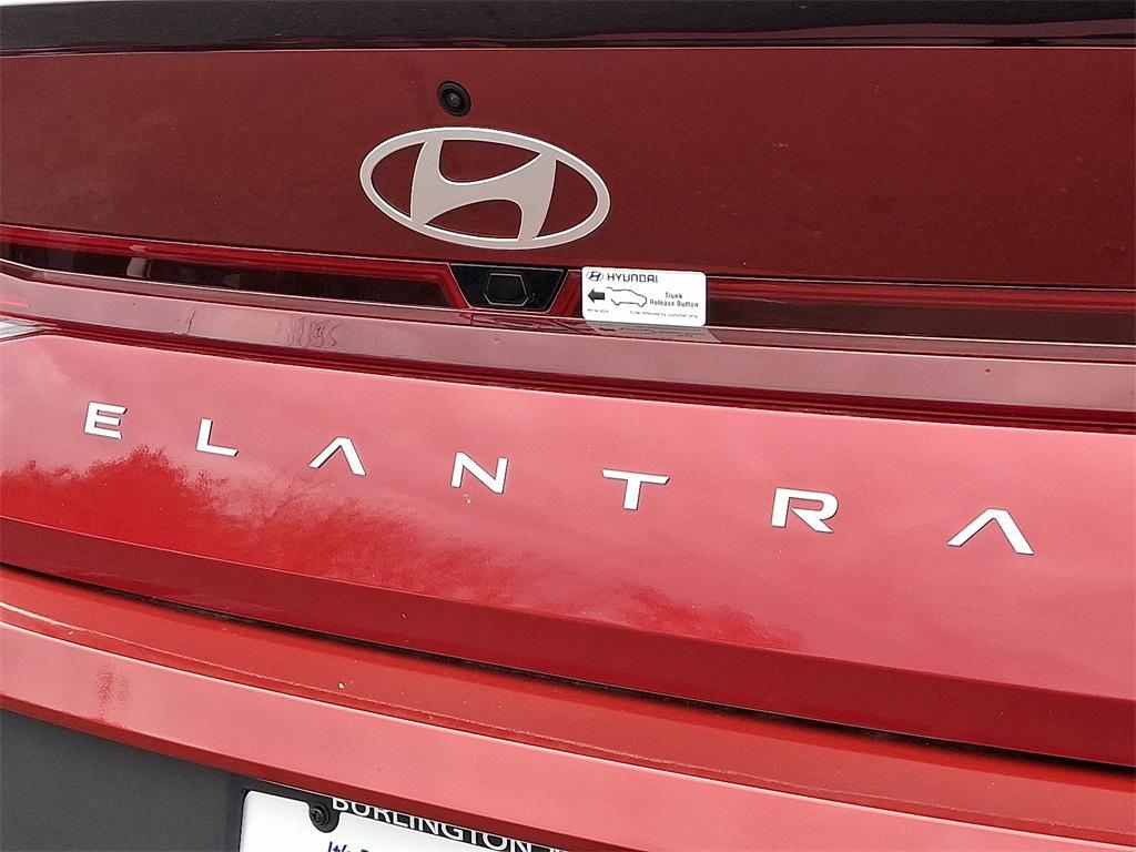 new 2025 Hyundai Elantra car, priced at $25,665