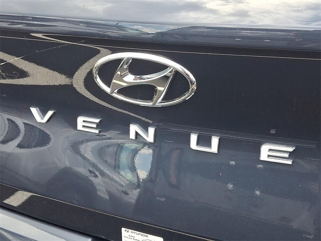 new 2025 Hyundai Venue car, priced at $25,550