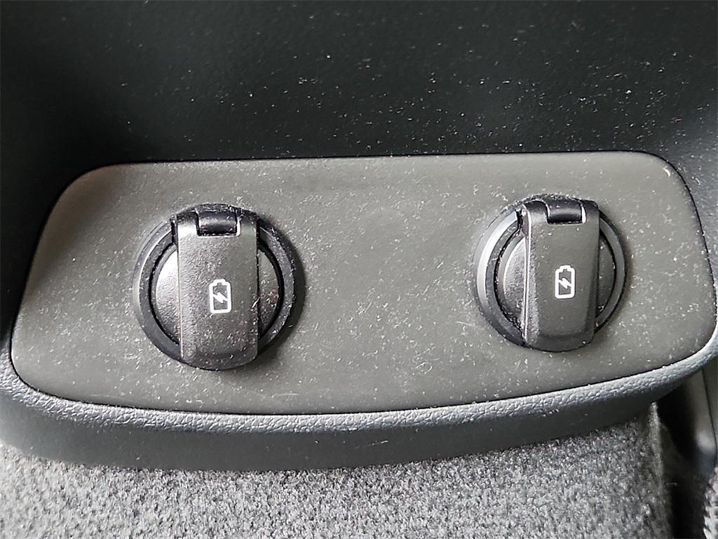 used 2019 Hyundai Santa Fe car, priced at $16,000