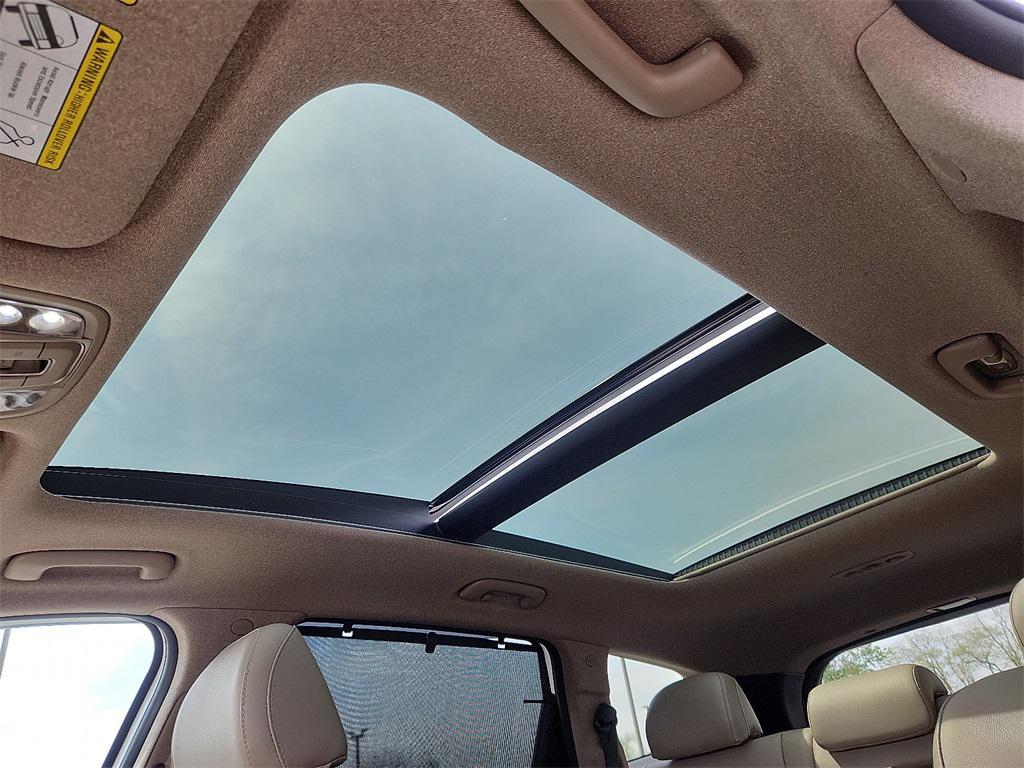 used 2019 Hyundai Santa Fe car, priced at $16,000