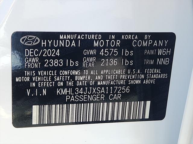 new 2025 Hyundai Sonata Hybrid car, priced at $33,455