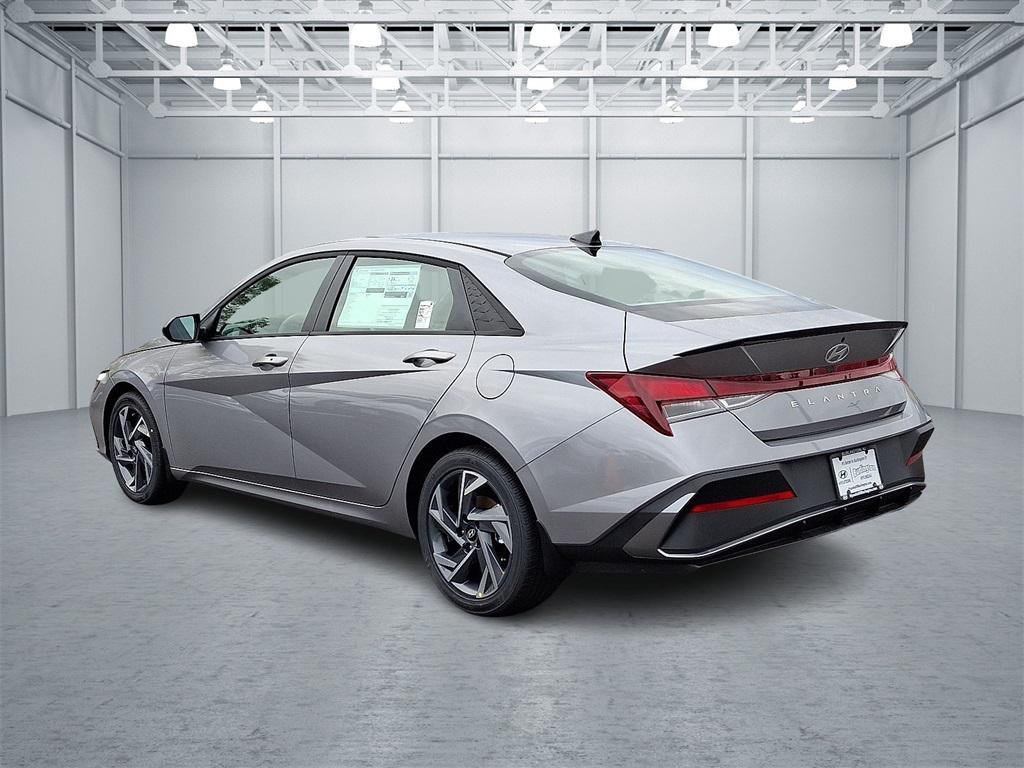 new 2025 Hyundai Elantra car, priced at $25,105