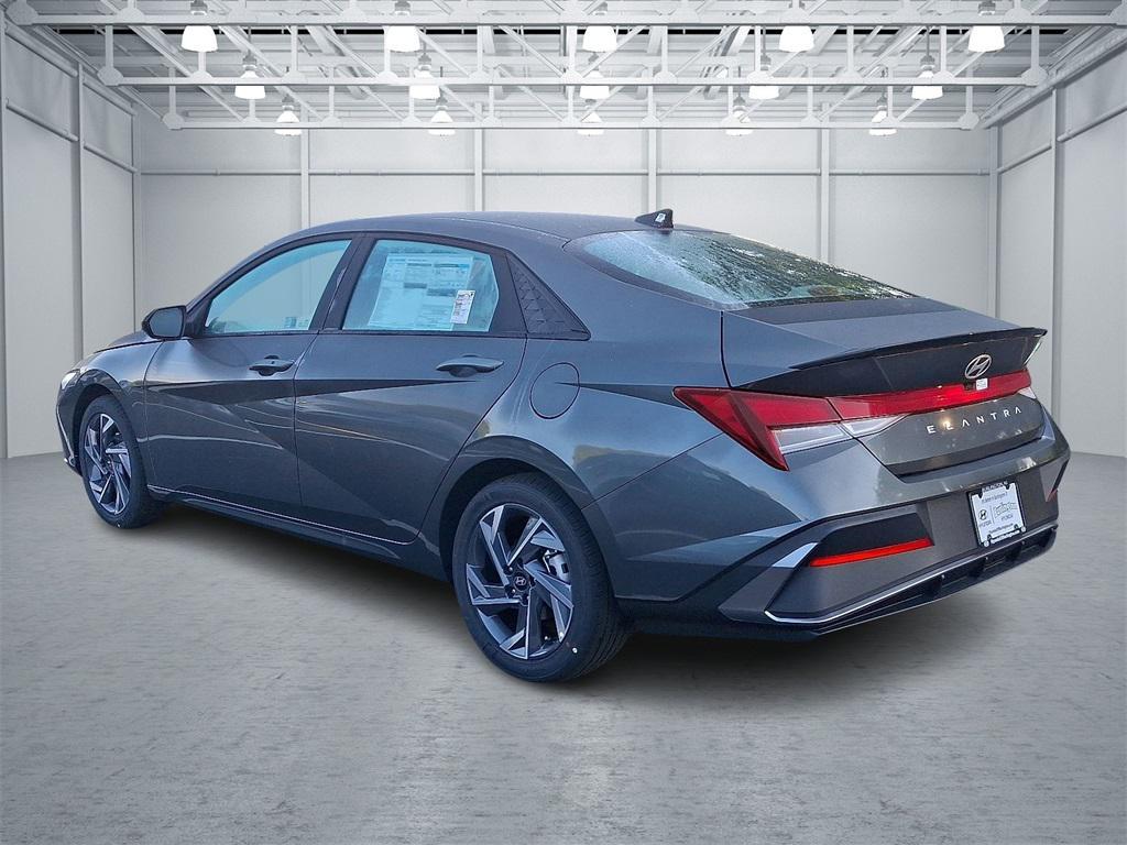 new 2025 Hyundai Elantra car, priced at $25,165