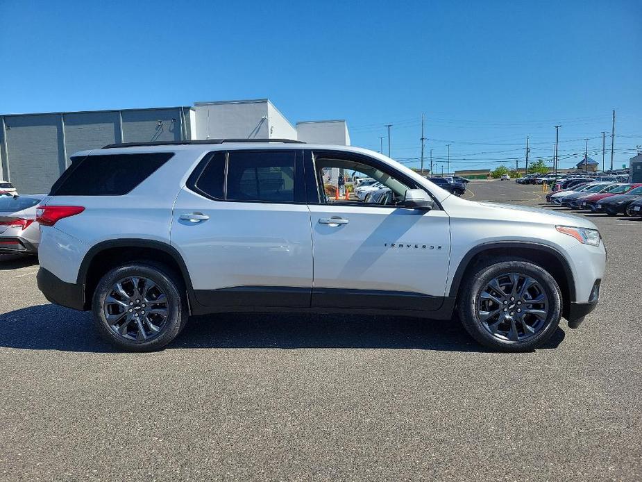 used 2021 Chevrolet Traverse car, priced at $33,800