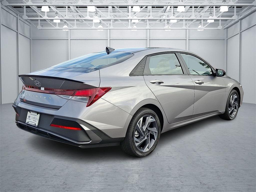 new 2025 Hyundai Elantra car, priced at $25,160