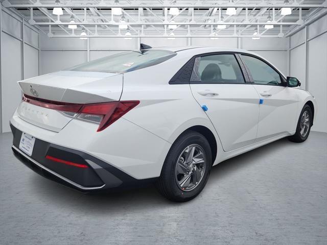 new 2025 Hyundai Elantra car, priced at $24,035