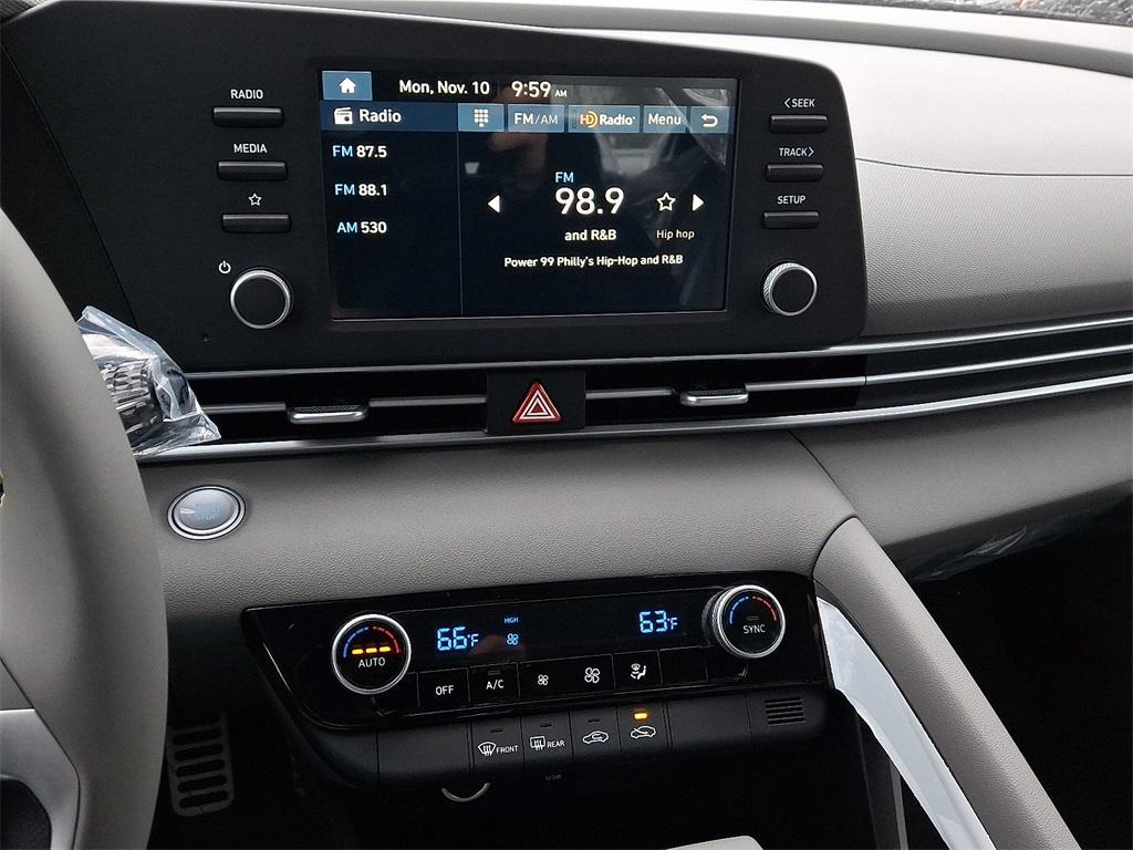 new 2025 Hyundai Elantra car, priced at $25,105