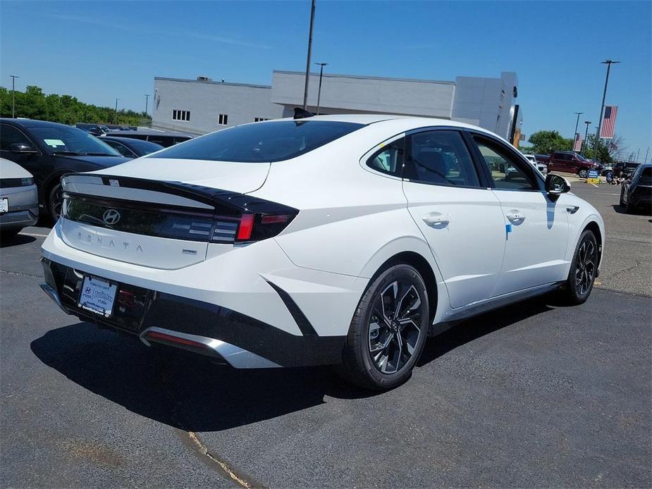 new 2024 Hyundai Sonata car, priced at $31,215