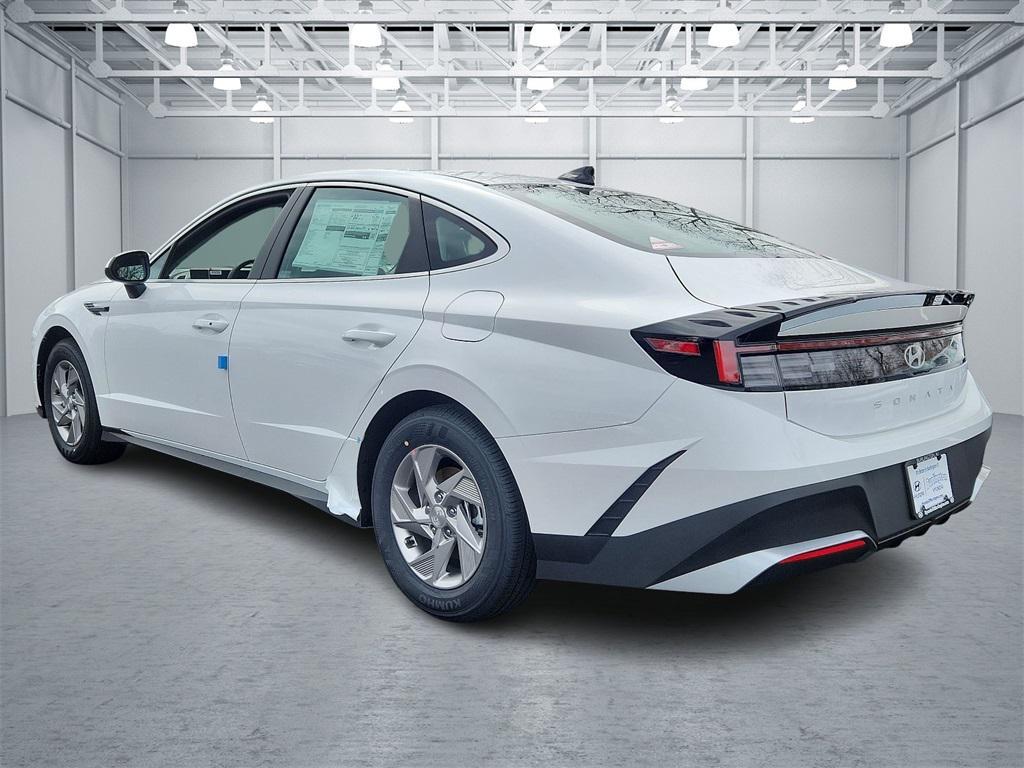 new 2025 Hyundai Sonata car, priced at $29,425