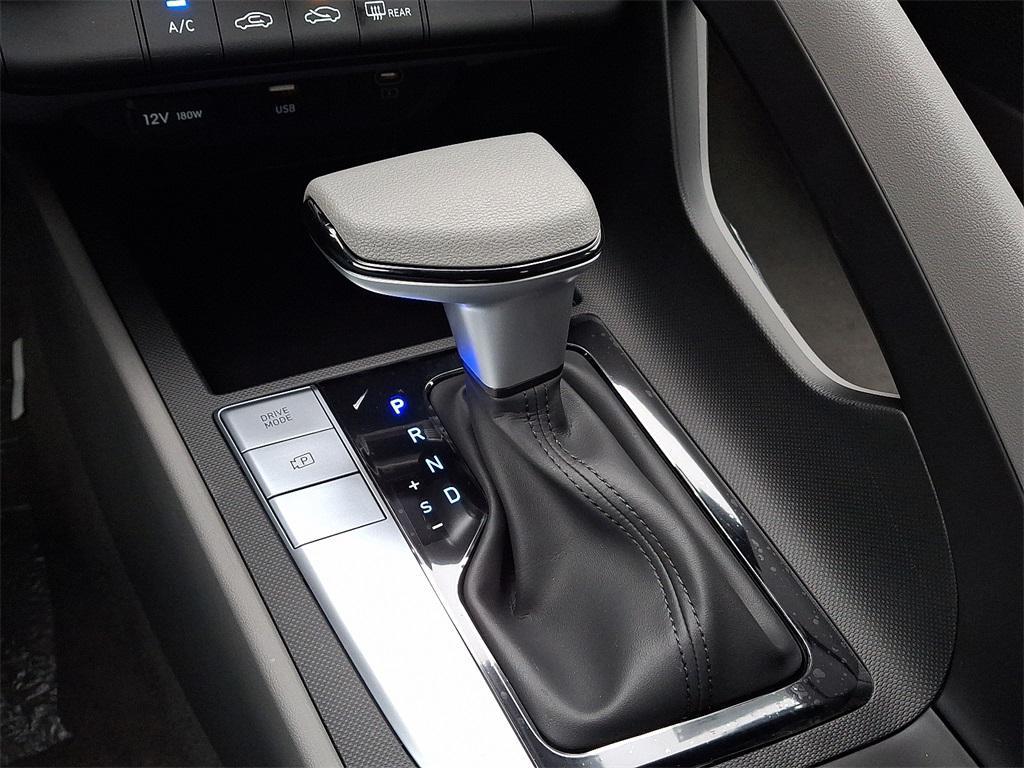 new 2025 Hyundai Elantra car, priced at $24,540