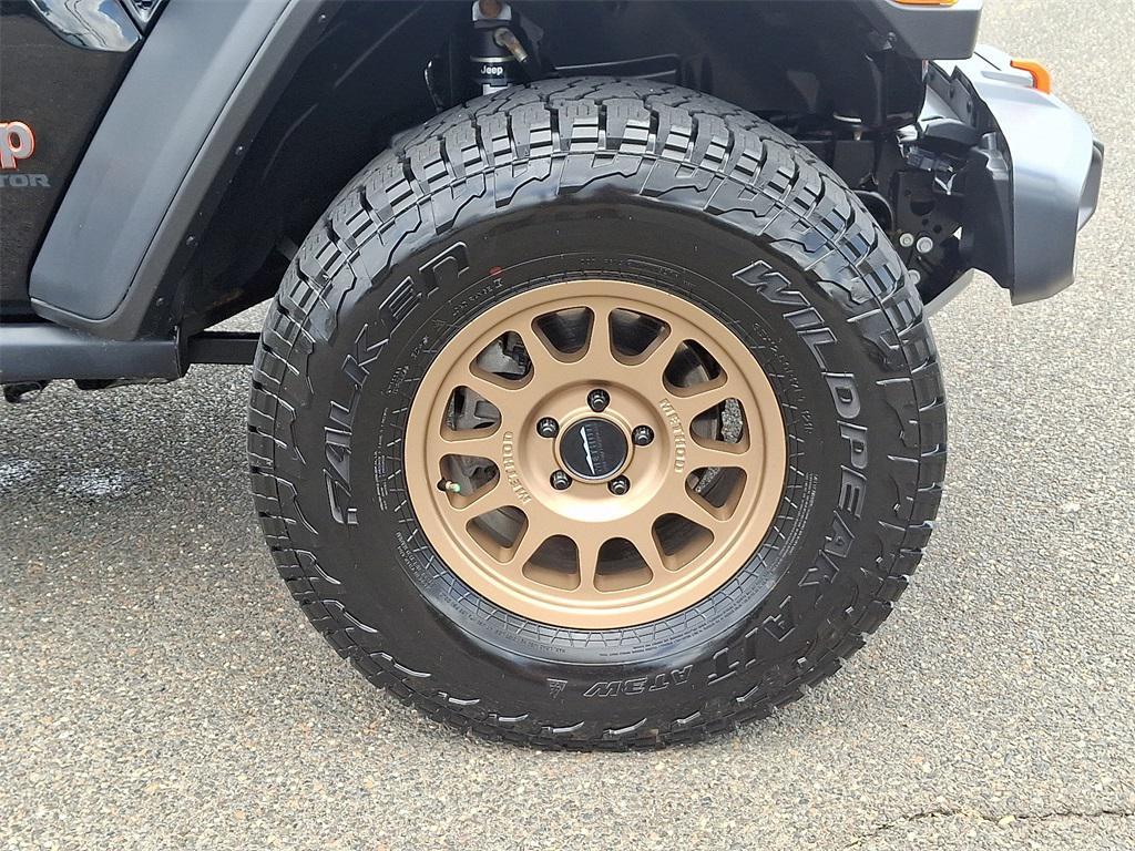 used 2021 Jeep Gladiator car, priced at $38,000