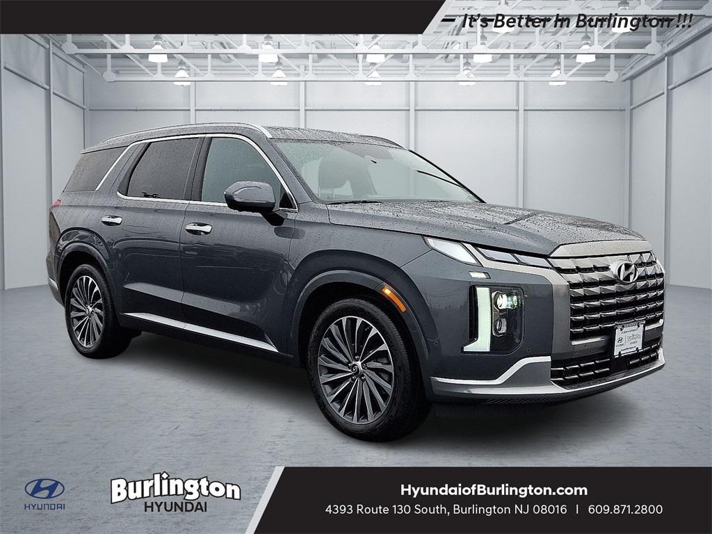 used 2025 Hyundai Palisade car, priced at $47,500