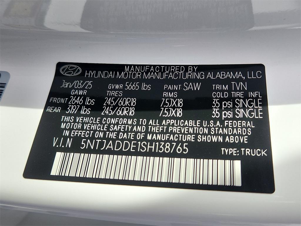 new 2025 Hyundai SANTA CRUZ car, priced at $32,000