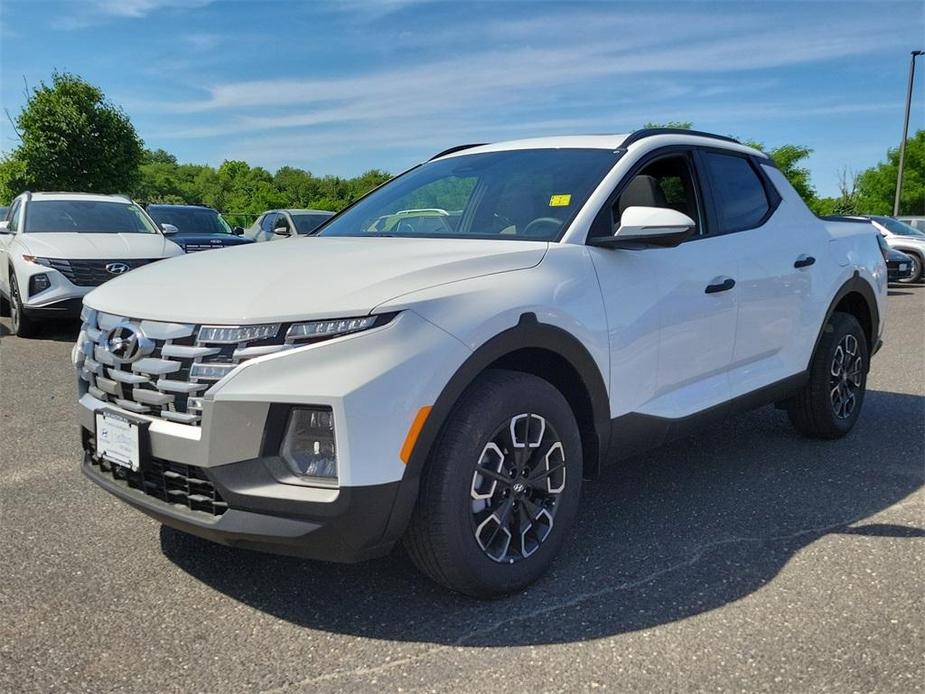 new 2024 Hyundai Santa Cruz car, priced at $37,009