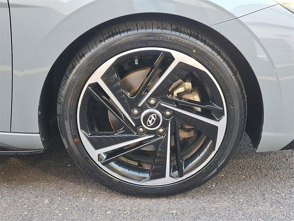 new 2022 Hyundai Elantra car